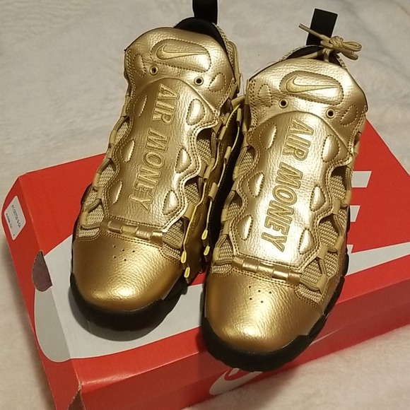 gold nike air money